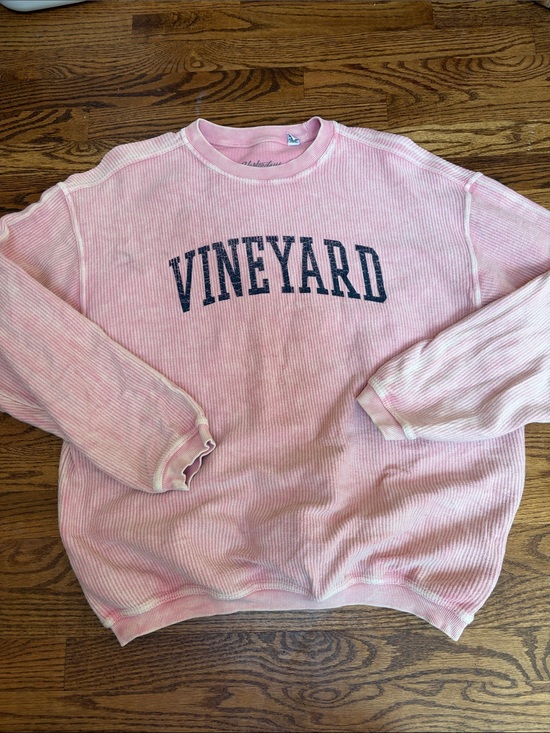 Vineyard Vines Tops - Pink Corded Crewneck with Navy Vineyard Logo sz M